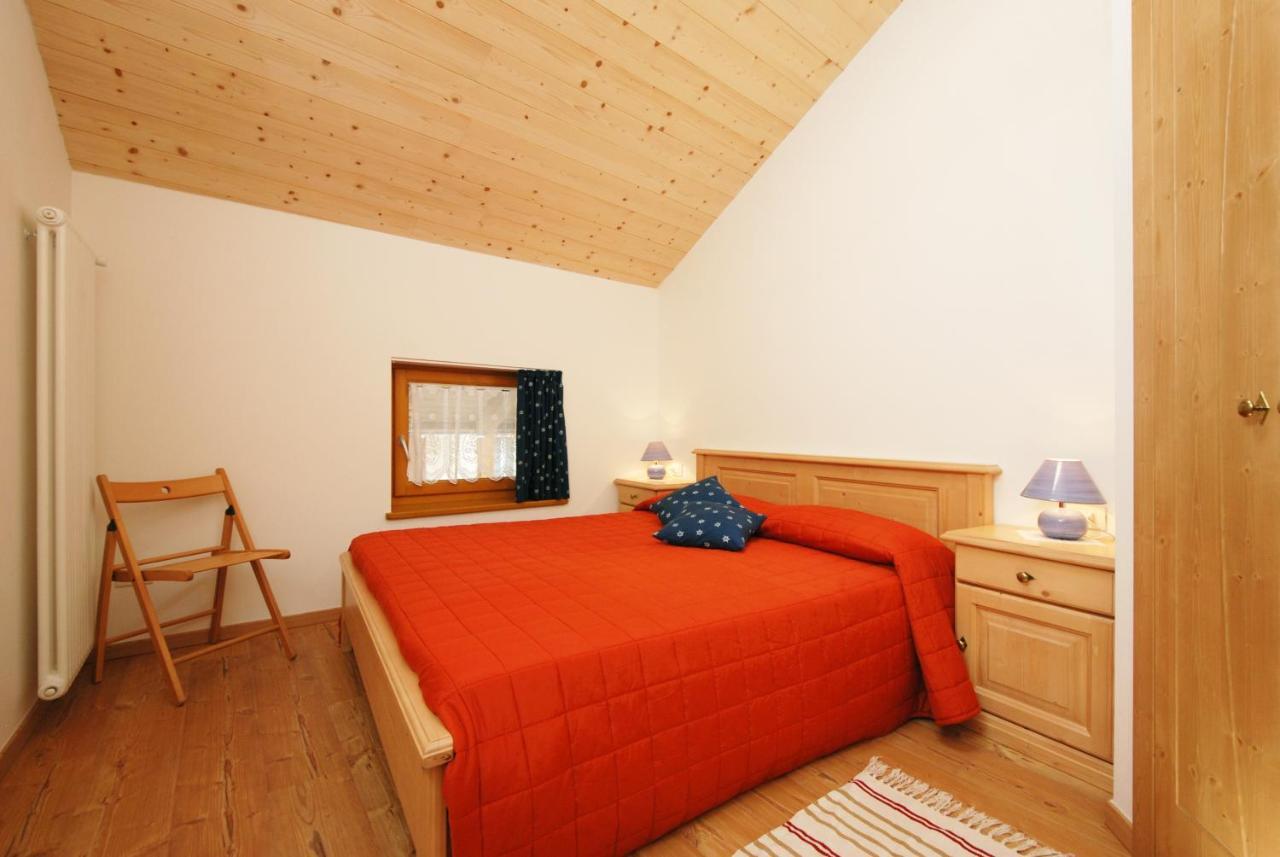 Casa Seler - Appartamento Verde Predazzo Bagian luar foto